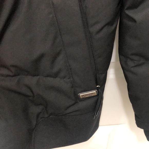 The Northface winter jacket - Picture 3 of 8